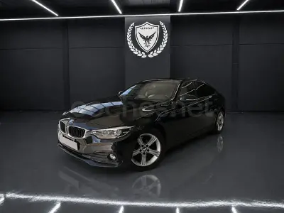 Usado BMW 418 Gran Coupé Comfort Edition 150 CV (110 kW) 2019 Negro Coupe
