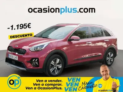 Usado Kia Niro 141 CV (103 kW) 2020 Rojo SUV