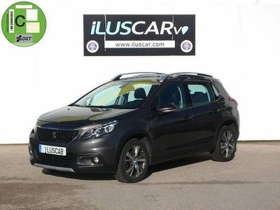 Usado Peugeot 2008 Allure 110 CV (80 kW) 2018 Gris SUV