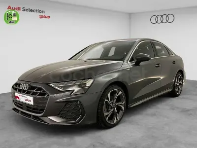 Usado Audi A3 S-Line 150 CV (110 kW) 2025 Gris / plata Berlina