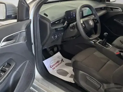 Usado MG MG3 Comfort 116 CV (85 kW) 2025 Utilitario
