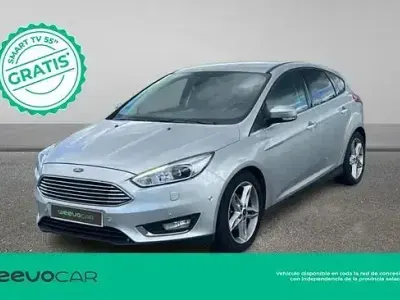 Usado Ford Focus Trend+ 120 CV (88 kW) 2017 Gris