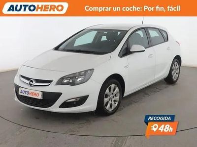 Używany Opel Astra Selective 110 KM (80 kW) 2015 Biały Sedan/Limuzyna