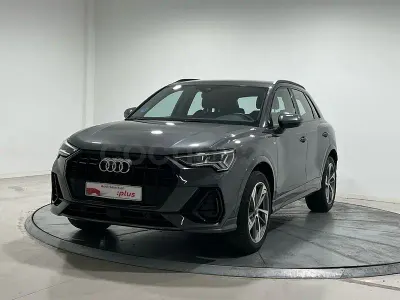 Usado Audi Q3 150 CV (110 kW) 2024 Gris / plata SUV