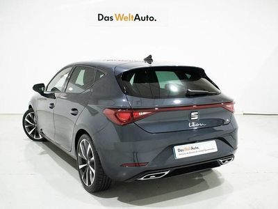 Usado Seat Leon FR 150 CV (110 kW) 2025 Gris