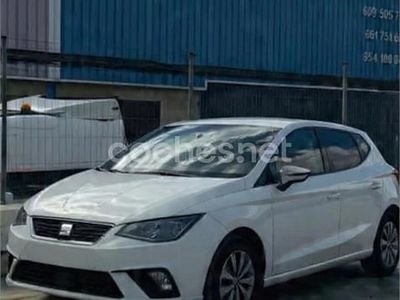 Usado Seat Ibiza Style Plus 80 CV (58 kW) 2019 Blanco Utilitario