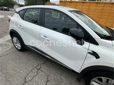 Używany Renault Captur Intens 100 KM (73 kW) 2021 Biały SUV