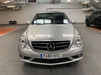 Usado Mercedes R280 190 CV (139 kW) 2008 Gris / plata Monovolumen
