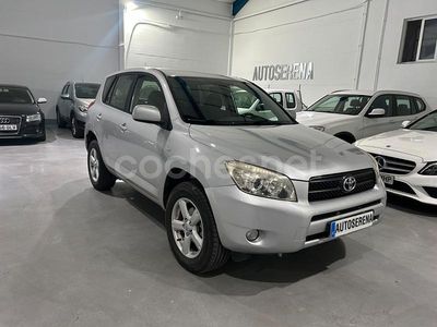 Gris / plata Usado 2007 Toyota RAV4 Luna SUV | 9800 € (Un poco caro)