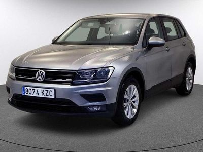 Usado VW Tiguan Edition 150 CV (110 kW) 2019 Plateado SUV
