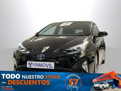 Usado Toyota Prius 122 CV (89 kW) 2018 Negro Utilitario