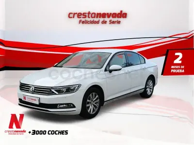 Usado VW Passat Edition 125 CV (91 kW) 2017 Blanco Berlina