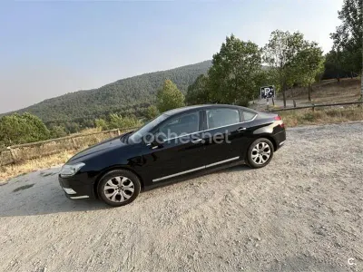 Usado Citroën C5 114 CV (83 kW) 2013 Negro Berlina