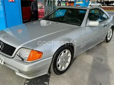 Usado Mercedes SL320 231 CV (169 kW) 1995 Gris / plata Descapotable
