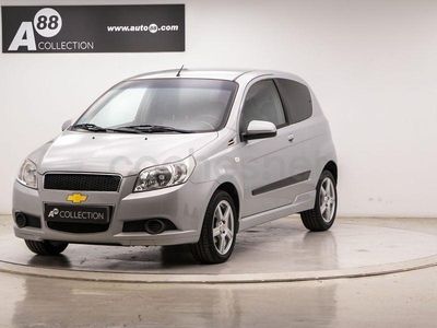 Usado Chevrolet Aveo LS 101 CV (74 kW) 2010 Gris / plata Berlina