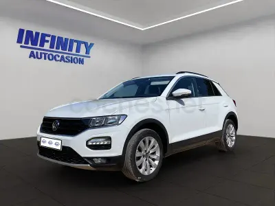 Usado VW T-Roc Life 110 CV (80 kW) 2022 Blanco SUV
