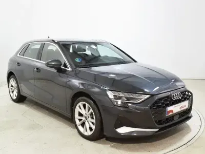 Usado Audi A3 Advanced Plus 150 CV (110 kW) 2025 Gris Berlina