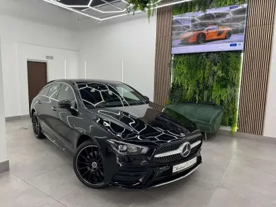 Usado Mercedes CLA250e Shooting Brake 218 CV (160 kW) 2022 Negro Familiar