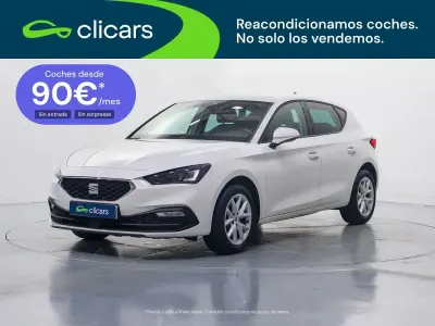 Usado Seat Leon Style 110 CV (80 kW) 2022 Blanco Berlina