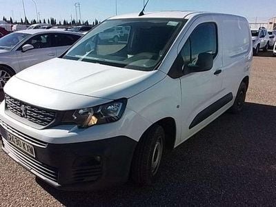 Blanco Usado 2019 Peugeot Partner S Monovolumen | 7713 € (Super precio)