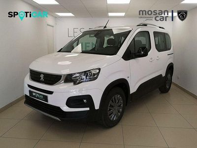 Usado Peugeot Rifter Active 100 CV (73 kW) 2023 Blanco Monovolumen