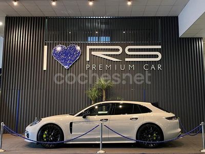 Porsche Panamera 4S