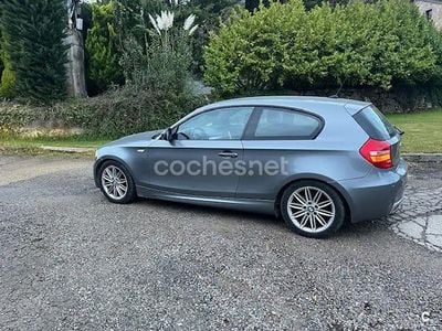Beige Usado 2011 BMW 116 Utilitario | 7500 € (Precio justo)
