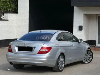 Usado Mercedes C220