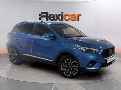 Käytetty MG ZS Luxury 111 HP (81 kW) 2022 Sininen Katumaasturi