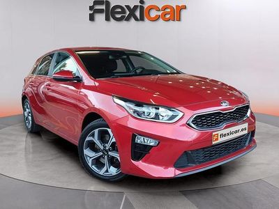 Usado Kia Ceed 101 CV (74 kW) 2020 Rojo Utilitario