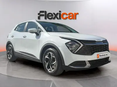 Usado Kia Sportage 136 CV (100 kW) 2023 Blanco SUV
