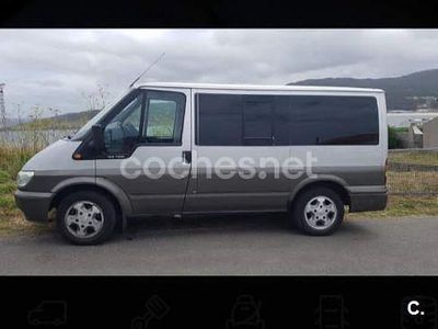 Gris / plata Usado 2001 Ford Transit Familiar | 8600 €