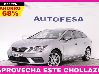 Usado Seat Leon XCELLENCE 130 CV (95 kW) 2020 Gris / plata Familiar