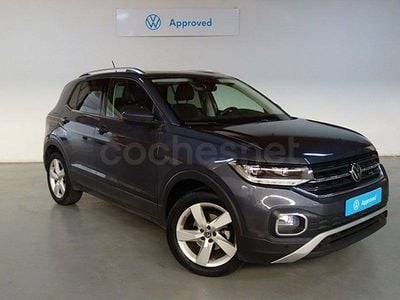 Usado VW T-Cross Sportline 110 CV (80 kW) 2023 Gris / plata SUV