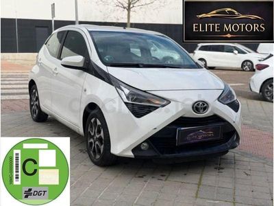 Occasion Toyota Aygo X-play 72 PK (52 kW) 2019 Wit Hatchback