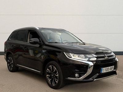 Usado Mitsubishi Outlander 203 CV (149 kW) 2018 Negro SUV