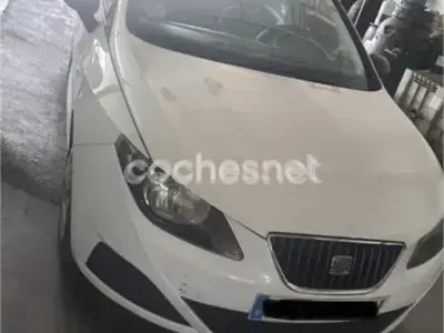 Usado Seat Ibiza Reference 90 CV (66 kW) 2008 Blanco Berlina