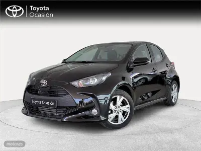 Nuevo Toyota Yaris Hybrid Active 116 CV (85 kW) 2025 Negro Berlina