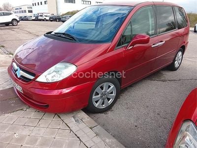 Usado Citroën C8 Exclusive 138 CV (101 kW) 2007 Granate Monovolumen