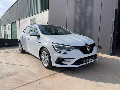 Usado Renault Mégane IV Business 116 CV (85 kW) 2021 Blanco Utilitario