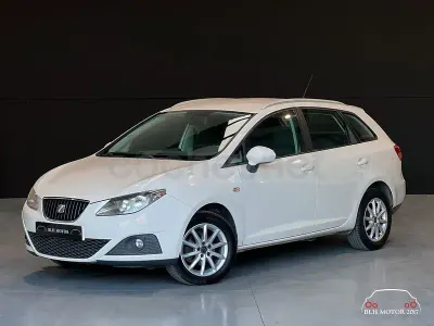 Usado Seat Ibiza ST Style 90 CV (66 kW) 2010 Blanco Familiar
