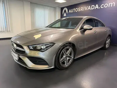 Usado Mercedes CLA200 150 CV (110 kW) 2019 Gris / plata Berlina