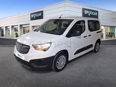 Usado Opel Combo Life Edition 102 CV (75 kW) 2022 Blanco Monovolumen
