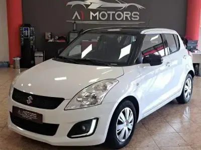 Usado Suzuki Swift Cool 95 CV (69 kW) 2014 Otro Utilitario