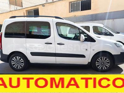 Blanco Usado 2014 Peugeot TePee Outdoor Monovolumen | 8800 € (Un poco caro)