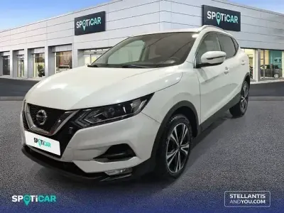 Usado Nissan Qashqai Acenta 140 CV (102 kW) 2020 Blanco SUV