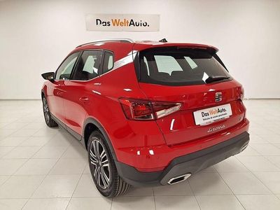Używany Seat Arona FR 115 KM (84 kW) 2024 Czerwony SUV