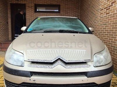 Usado Citroën C4 90 CV (66 kW) 2007 Beige Berlina
