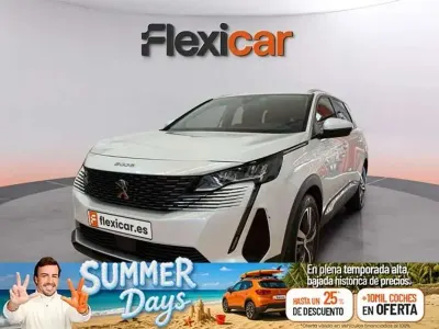 Usado Peugeot 5008 Allure 131 CV (96 kW) 2021 Blanco SUV