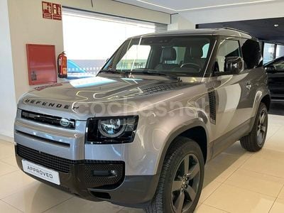 Usado Land Rover Defender SE 249 CV (183 kW) 2023 Gris / plata SUV